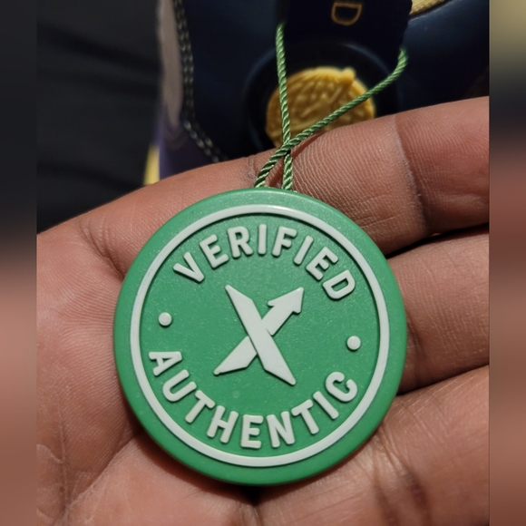 Jordan 9 RetroChange The World (Women's) - Picture 4 of 14